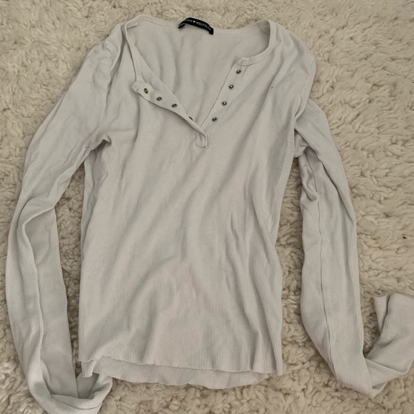 White quarter bottom up t shirt - Picture 1 of 4